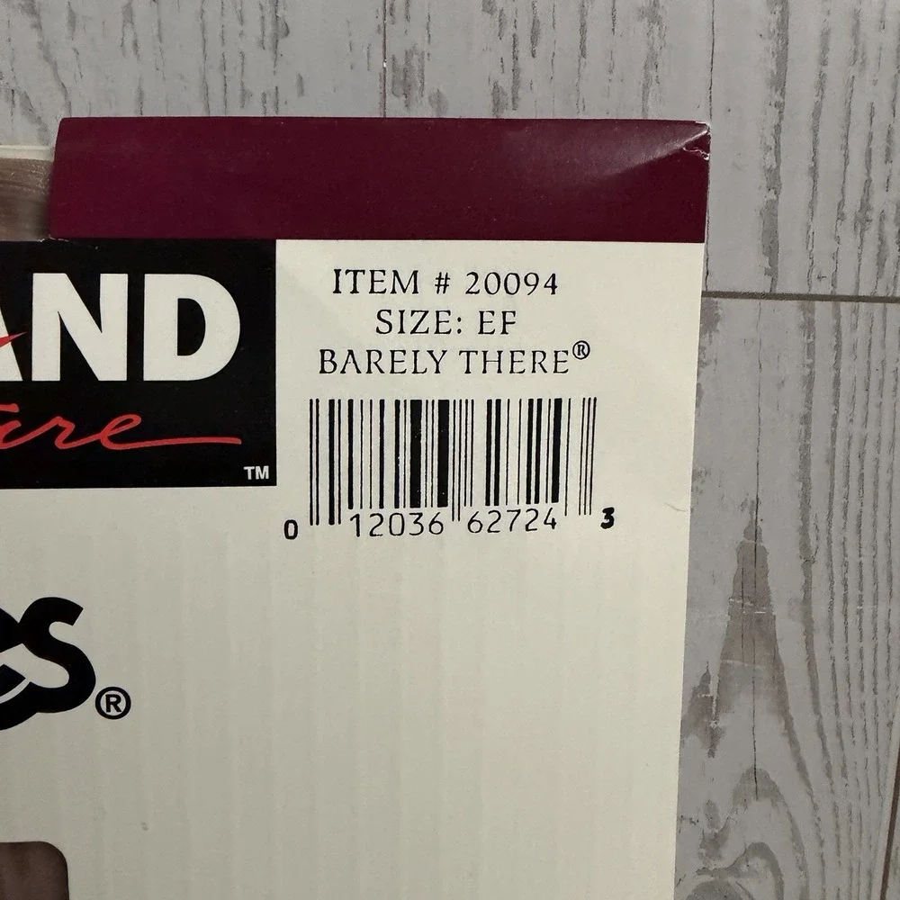 Hanes Kirkland Women's Pantyhose Size EF XL Queen Barely There #E65 Control Top‎